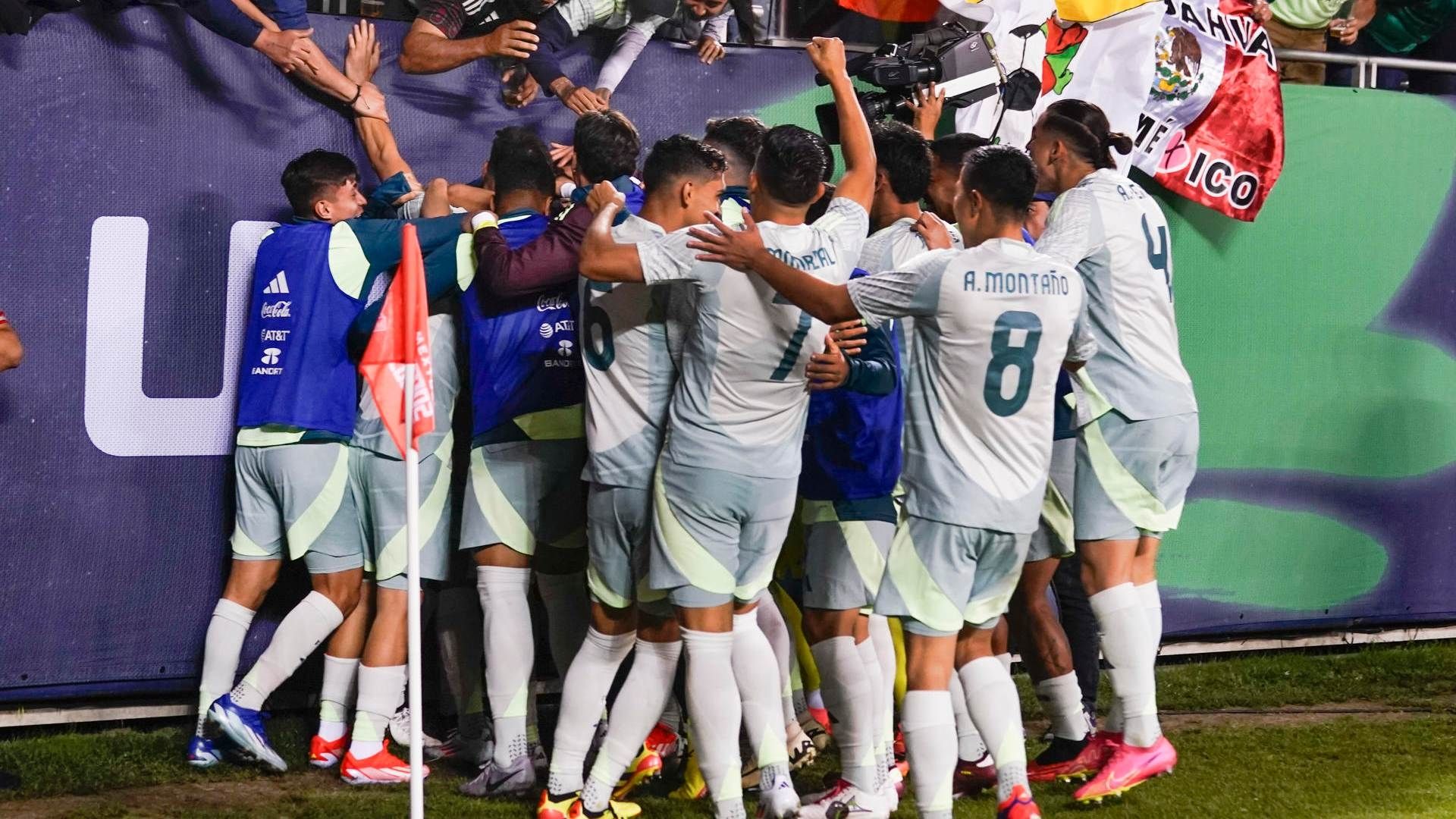 Los jóvenes de la selección mexicana respondieron con el triunfo ante Bolivia. Foto EFE