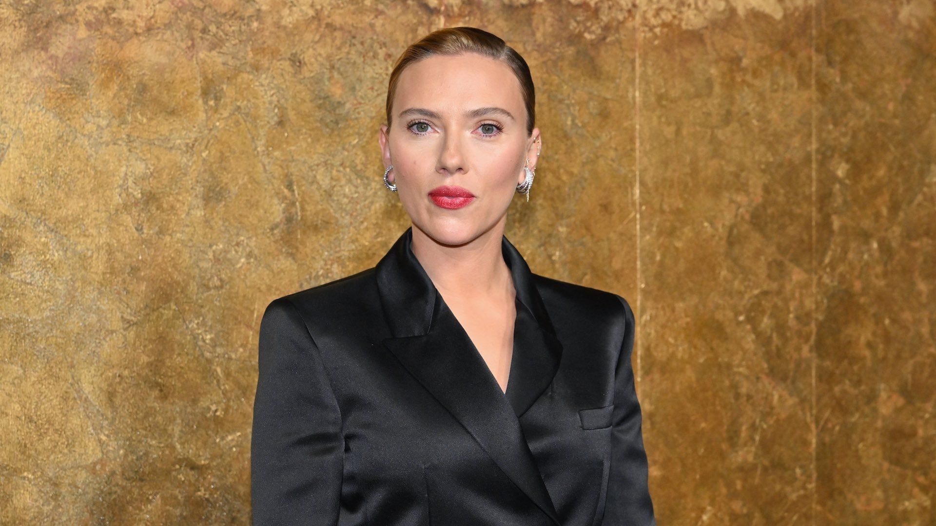 Scarlett Johansson acusa a ChatGPT de copiar su voz