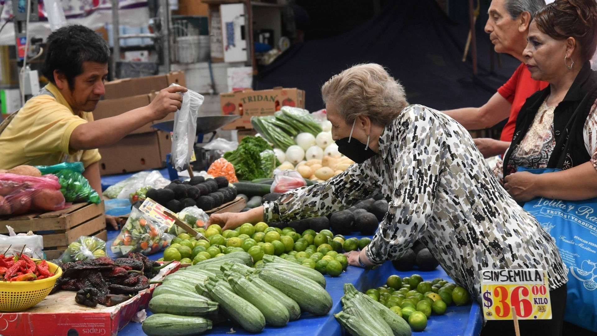 Aumento de Precios de Frutas, Verduras y Tortillas Debido a la Falta de Lluvias en México 