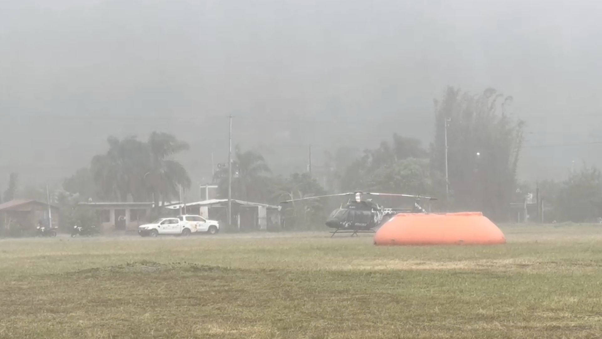 Helicópteros suspenden vuelos por las fuertes lluvias en el centro de Veracruz  