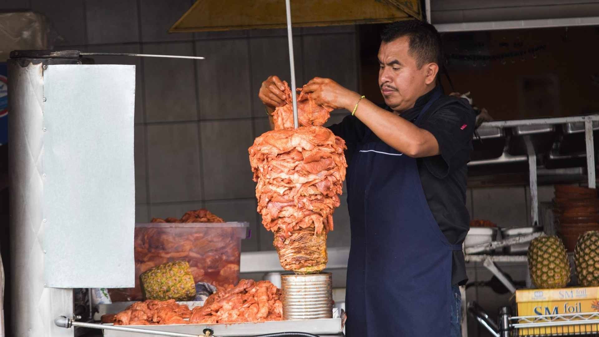 Feria del Taco se queda sin cilantro ante los altos costos