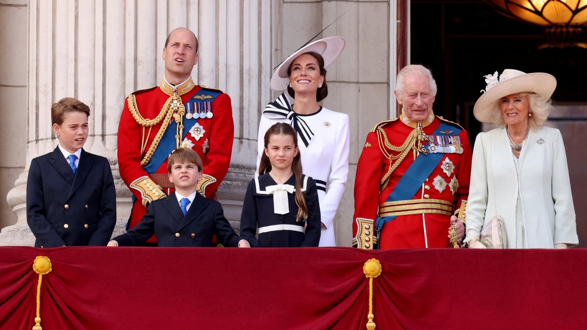 Kate Middleton reaparece en público para celebrar cumpleaños del rey Carlos III