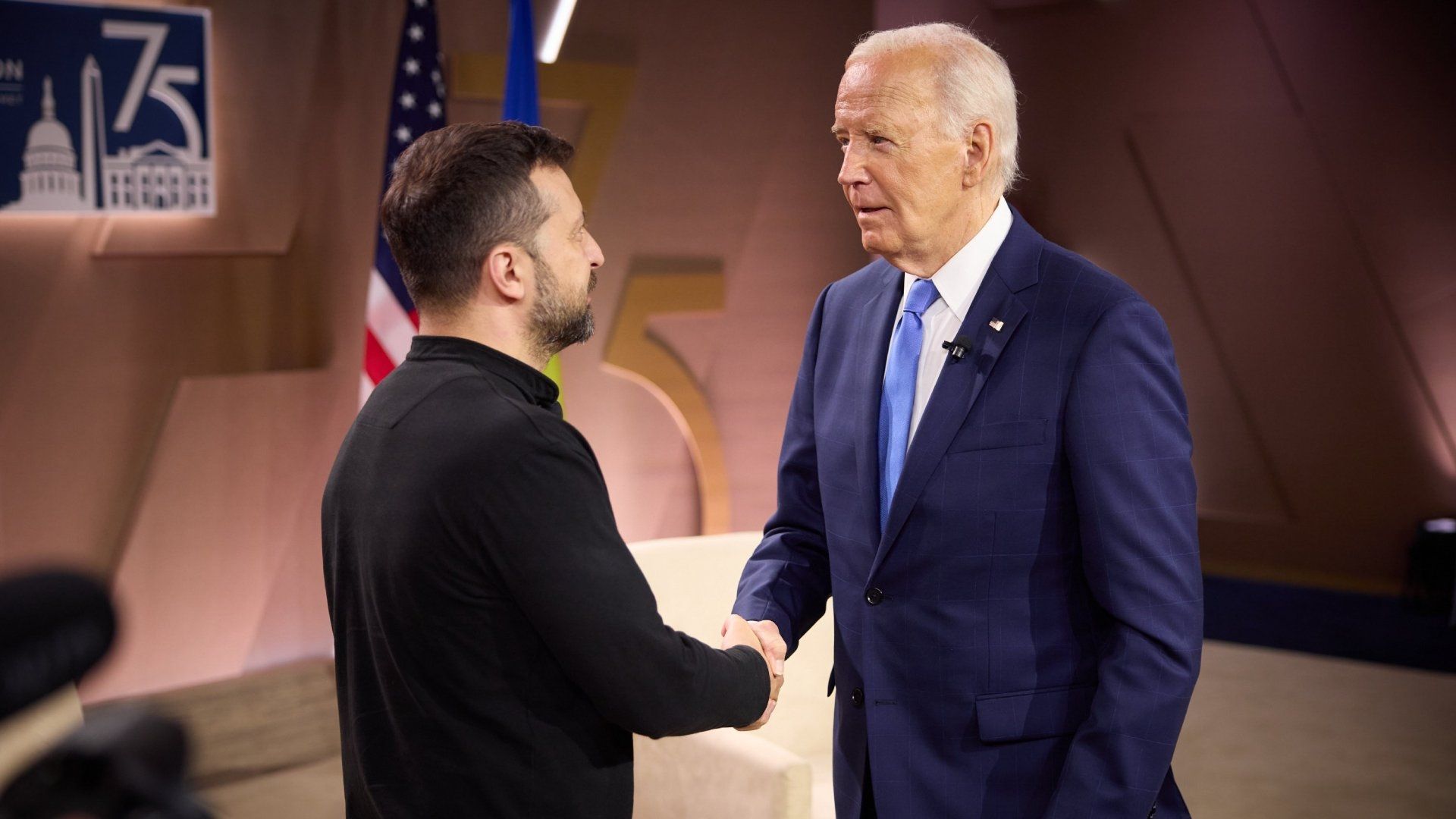 Esta Fue la Inesperada Reacción de Zelenski Tras el Error de Biden al Presentarlo como Putin