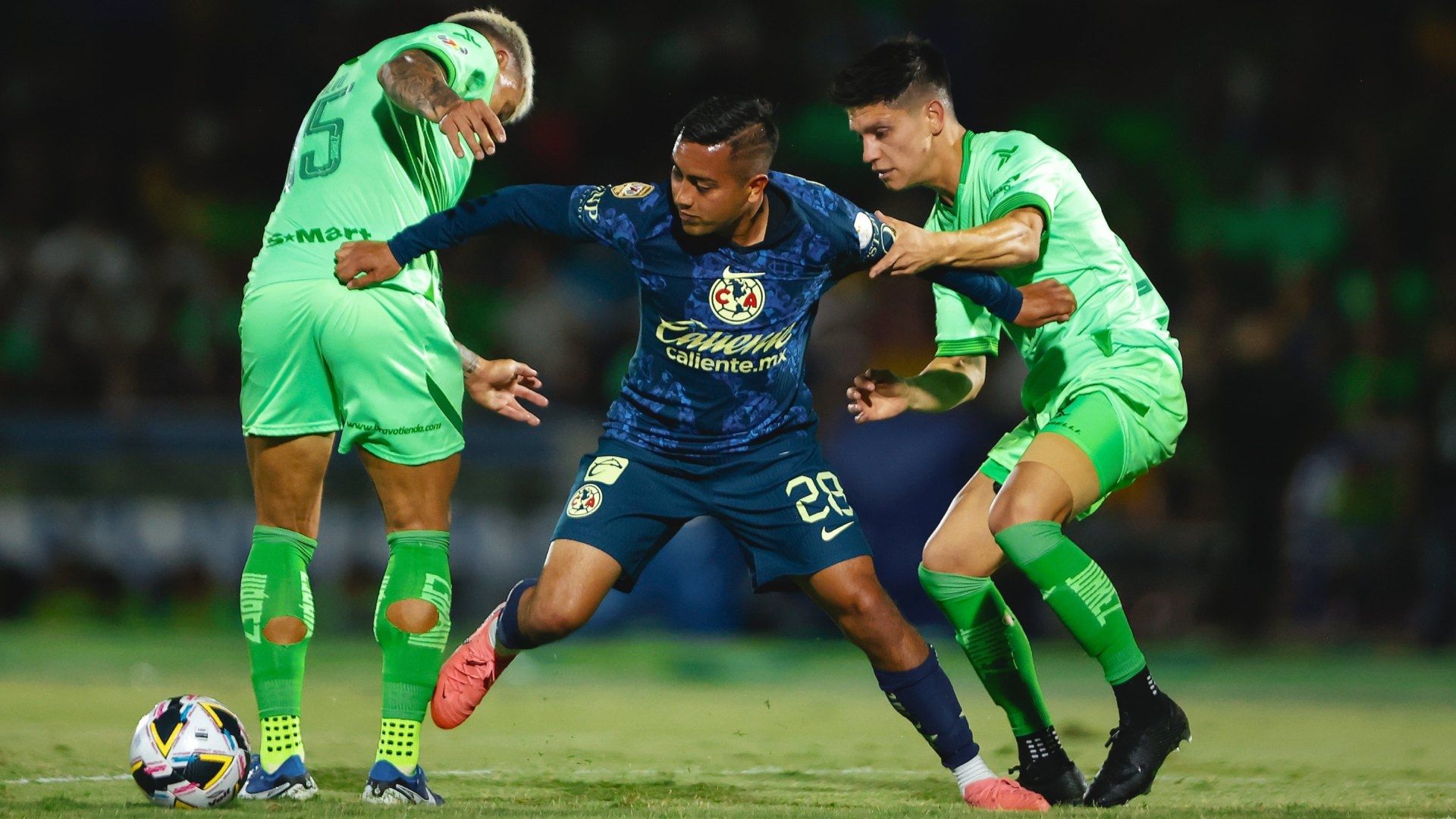 América Visita y Vence de Último Momento a Juárez