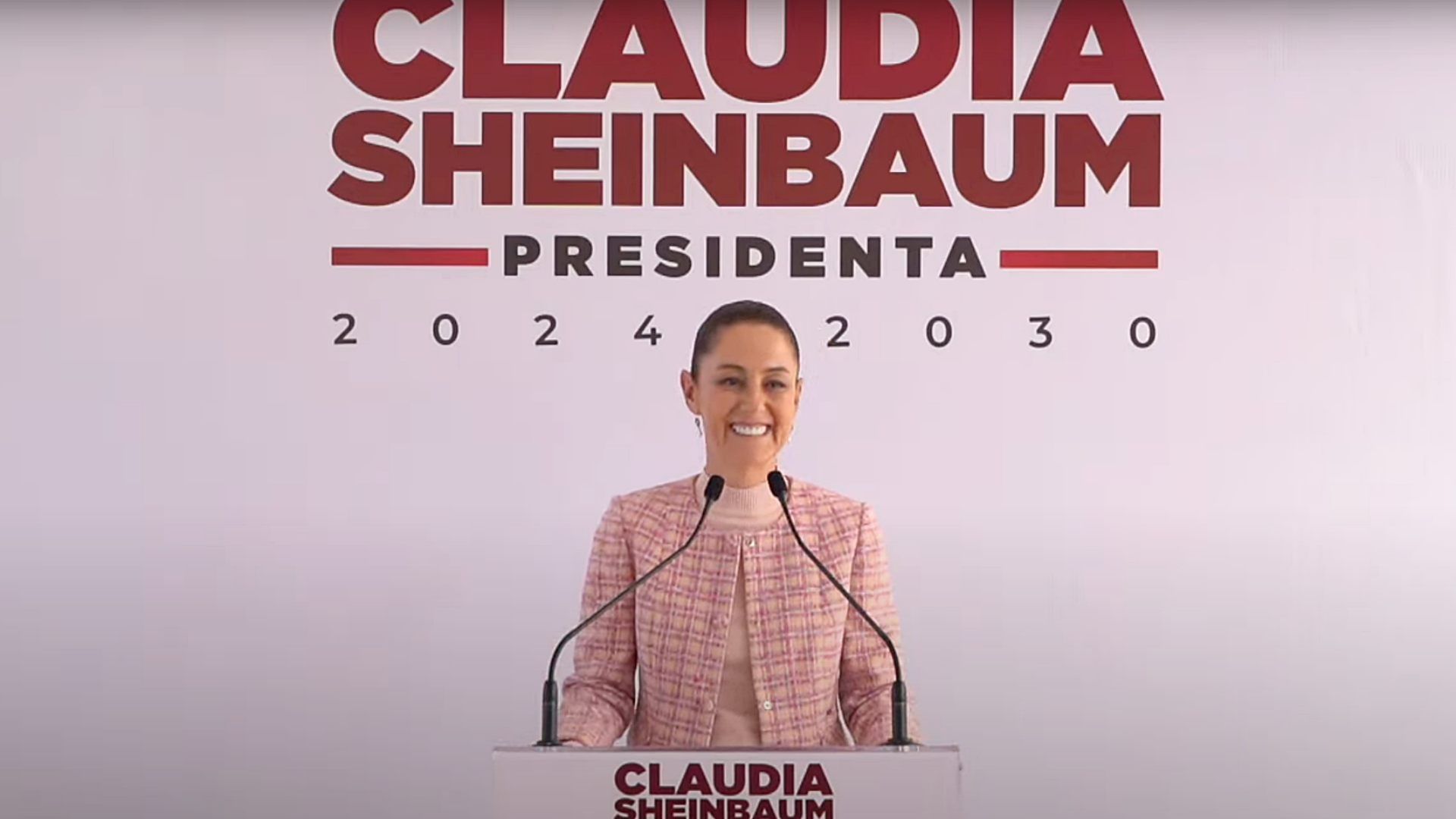 Becas y Pensión 2025: Sheinbaum Detalla Posibles Montos y Fechas Clave para Registro