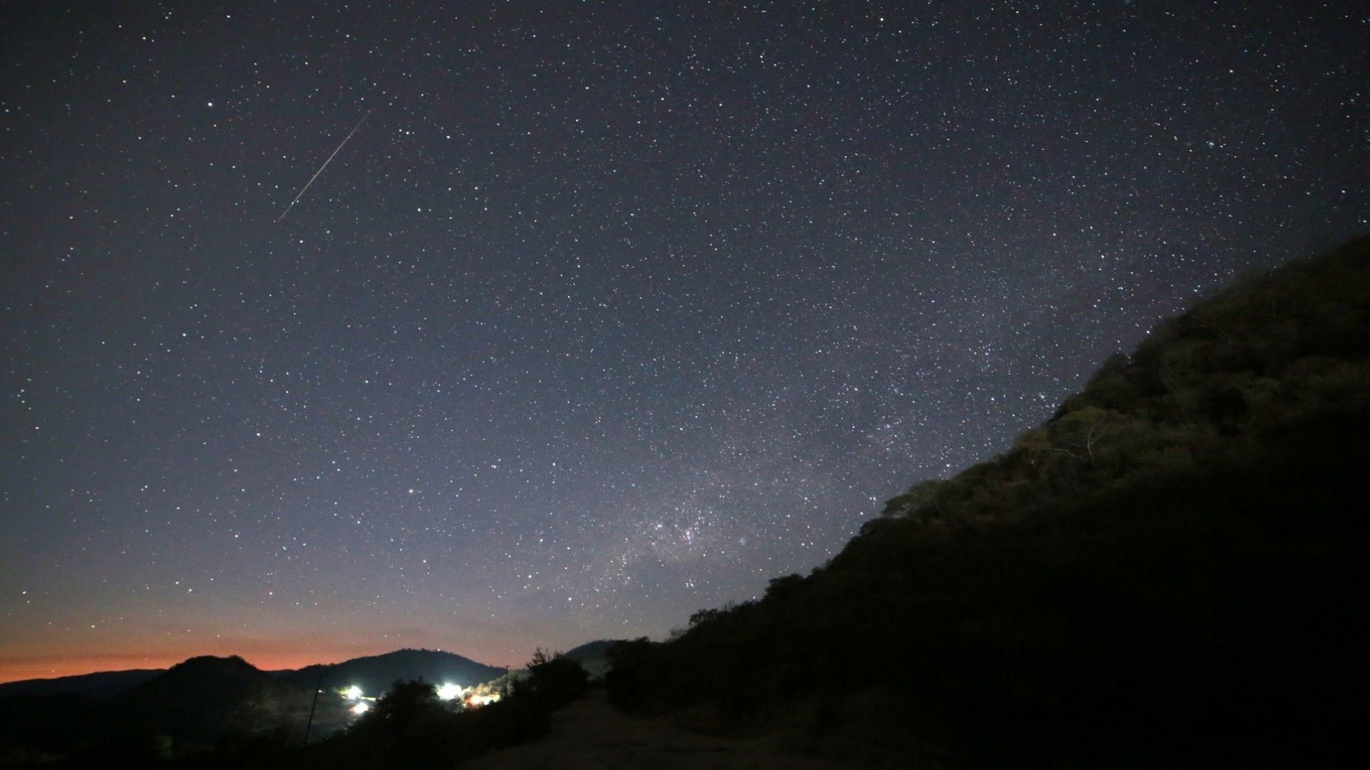 Cuándo hay Lluvia de Estrellas Delta Acuáridas 2024 en México en julio llegan meteoritos