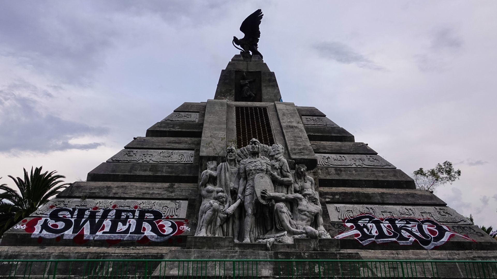 Vandalizan Monumentos Abandonados en la Ciudad de México