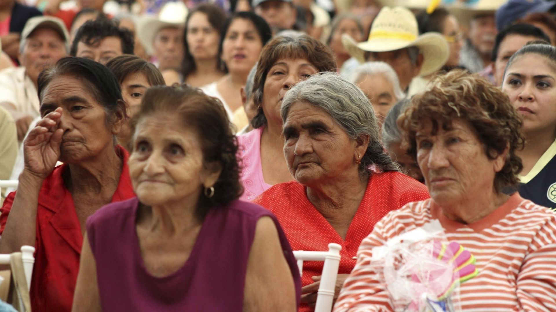 Quiénes recibirán primero Pensión para Mujeres 60 a 64 años Sheinbaum responde