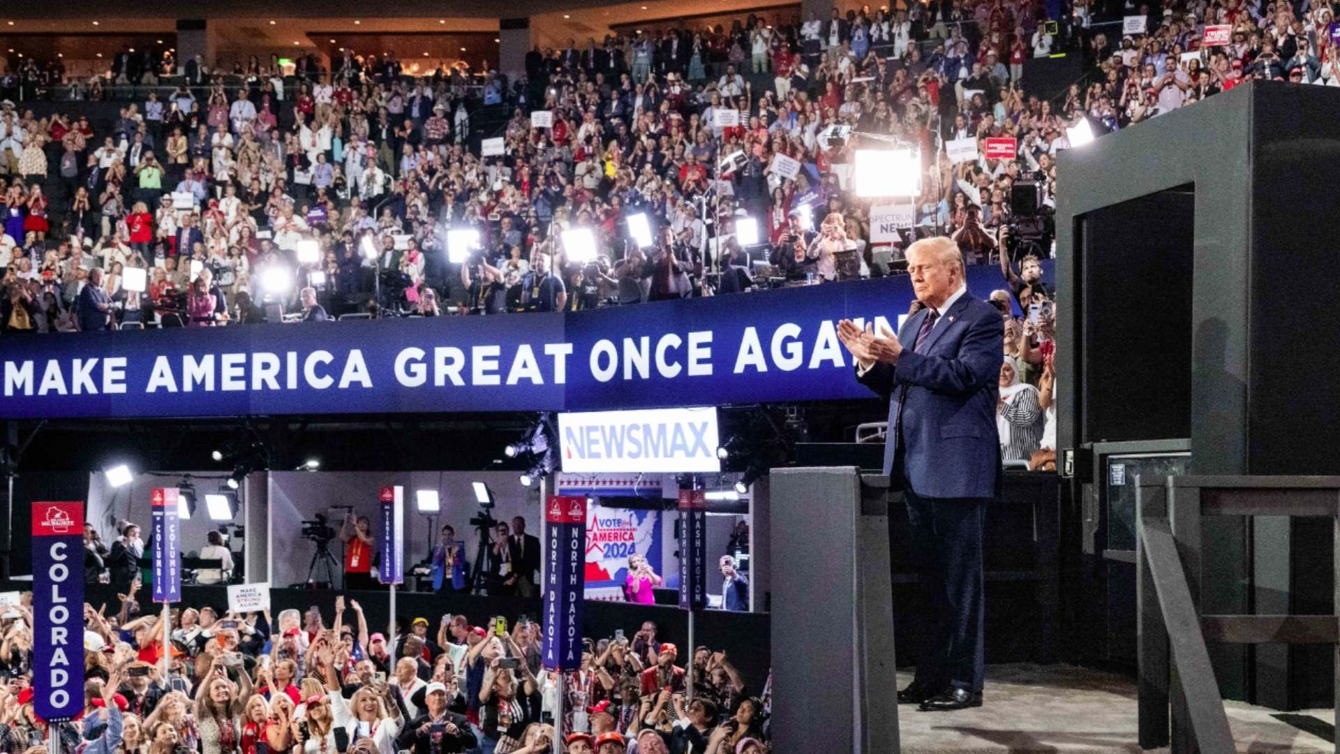 El presidente Donald Trump en la noche que aceptó ser el candidato republicano a la presidencia de Estados Unidos, julio 18 de 2024