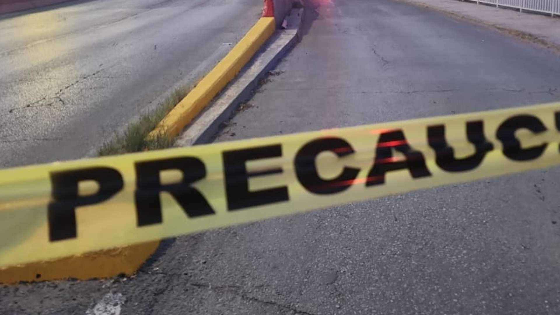 Muere Pareja al Chocar Contra Puente en Moto Deportiva en Ciudad Juárez