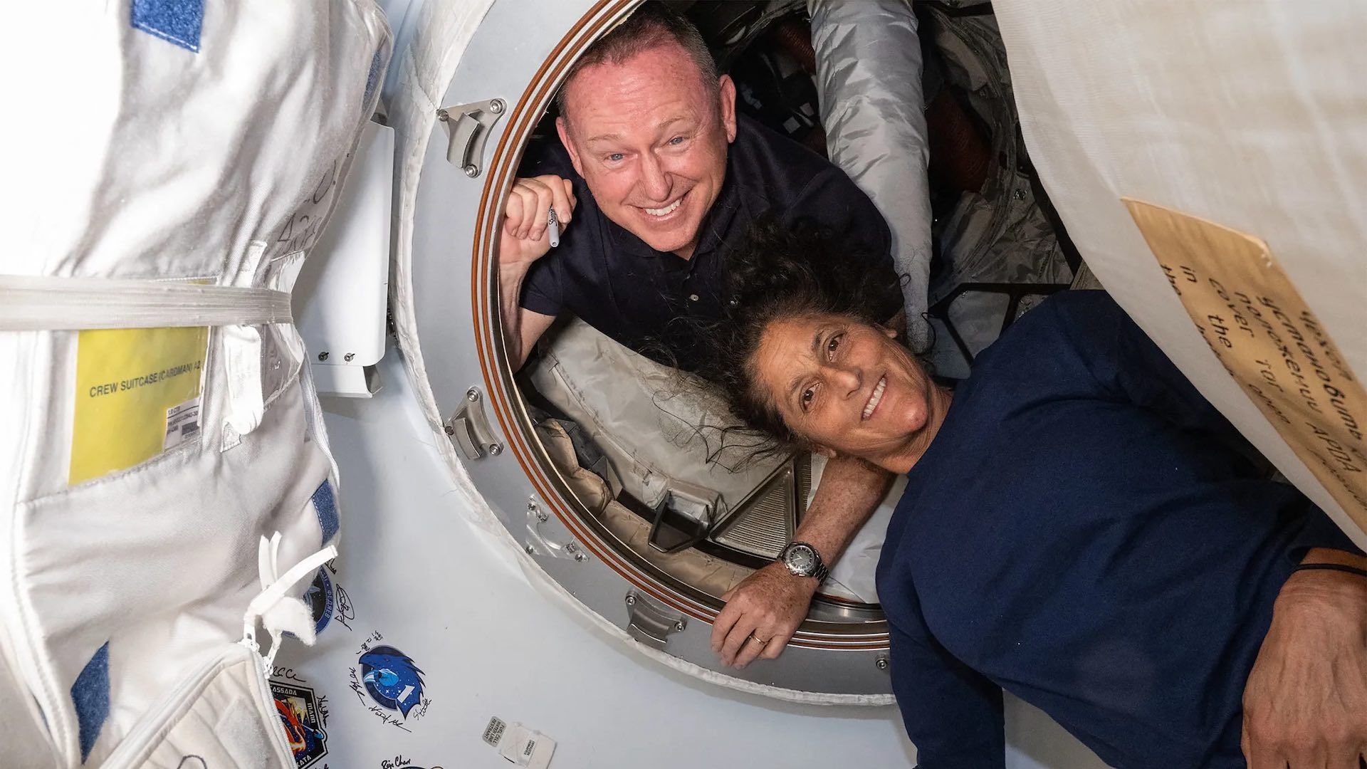 Astronautas de la nave Starliner, estancados en la EEI