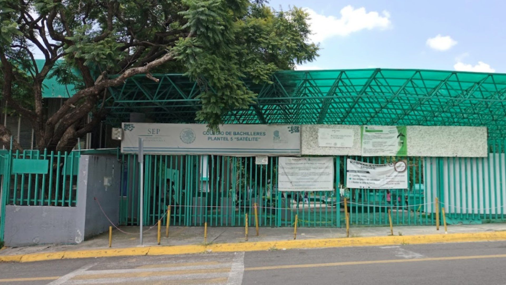 Estudiante Muere de un Infarto en el Colegio de Bachilleres 5 Satélite 