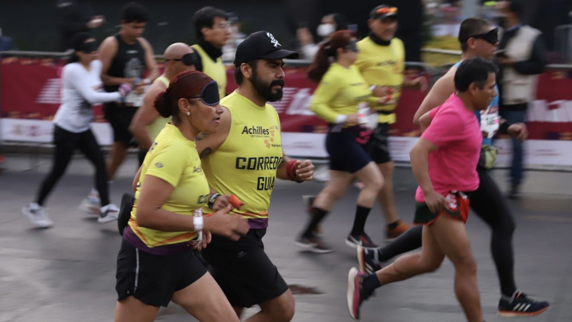 Cuánto dura el maratón de la CDMX 2024 cuántos kilómetros tiene la carrera y a qué hora termina