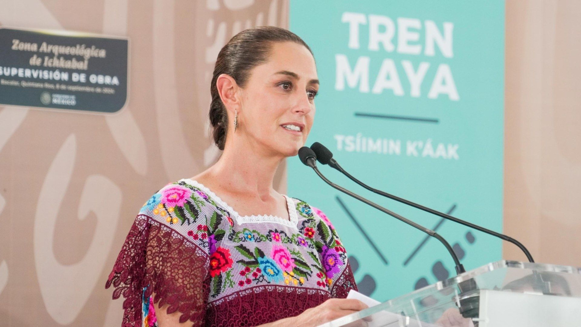 Claudia Sheinbaum durante su visita a la Zona Arqueológica de Ichkabal, en Quintana Roo