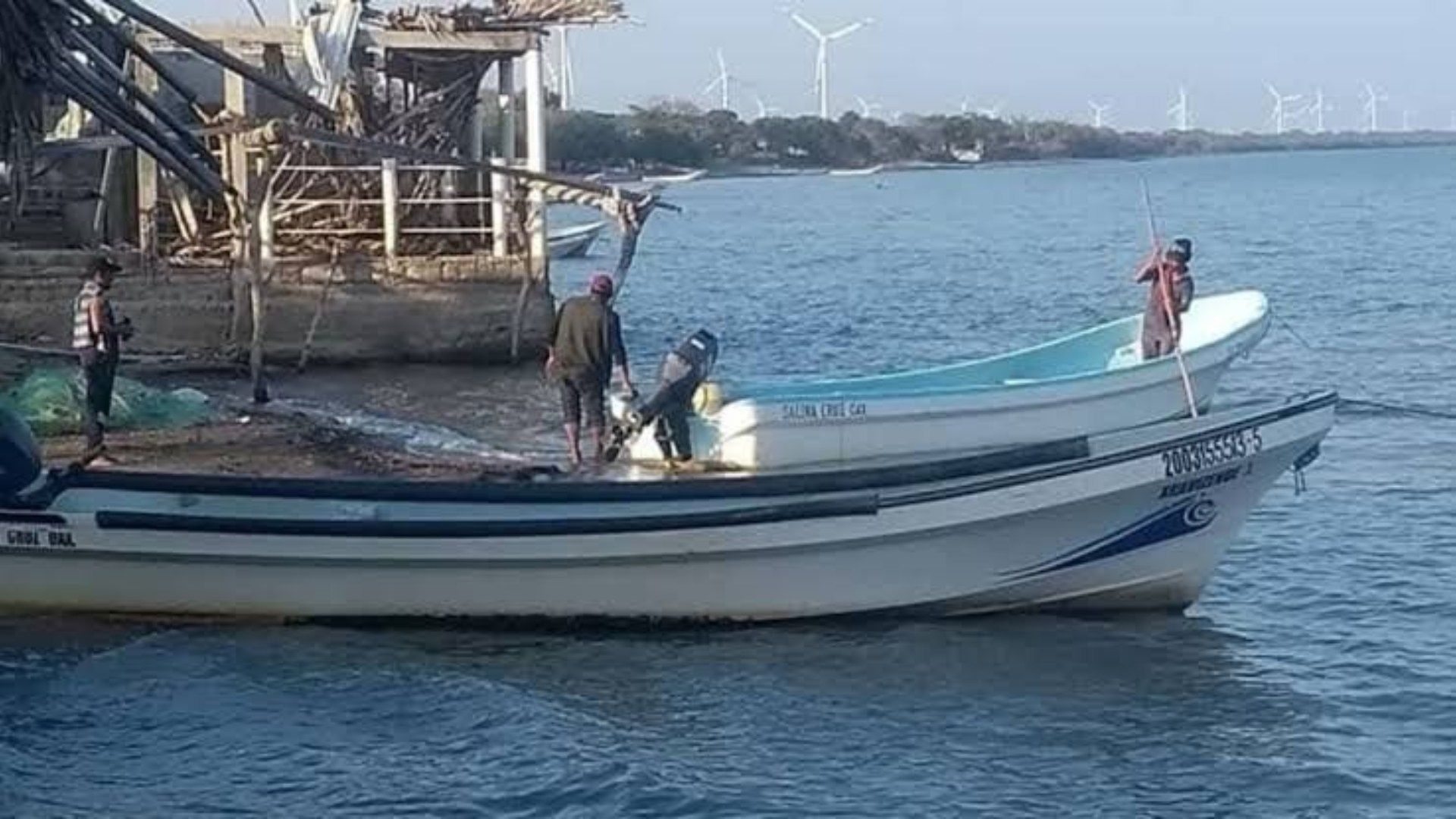 Rayo Cae Sobre Pescadores y Mata a Uno en Playa de Juchitán, Oaxaca