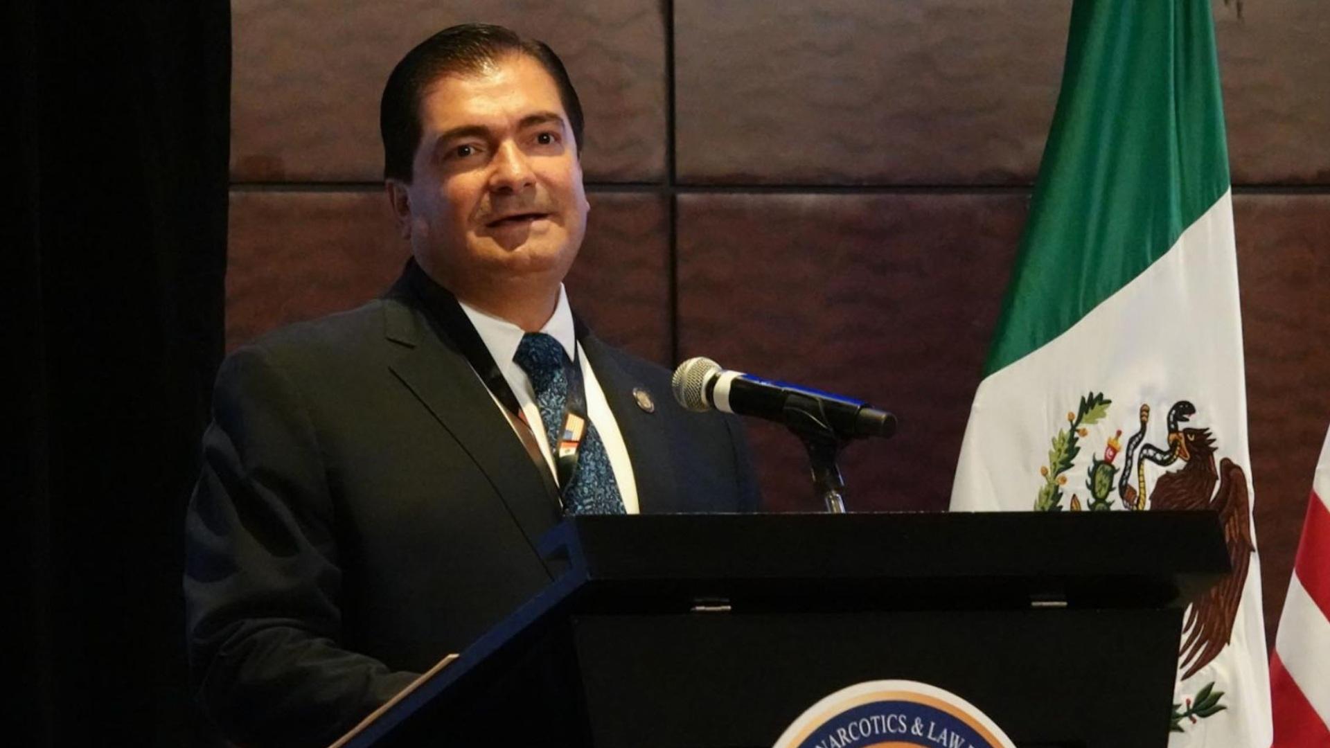 Jefe de Agencia de FGR se Disculpa por Decir que México es “Campeón” en Fentanilo