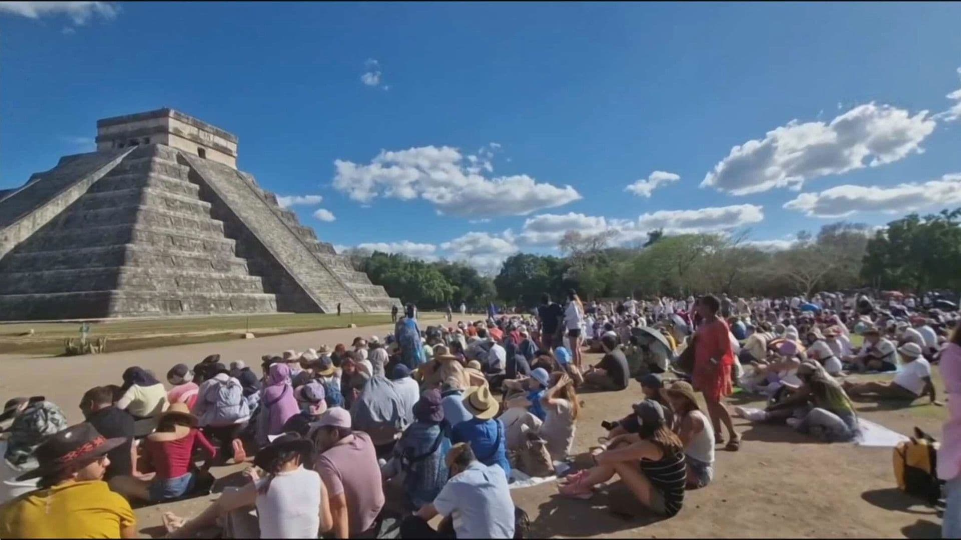 Inicia la Primavera 2026: Chichén Itzá y Teotihuacán Atraen a Miles de Turistas