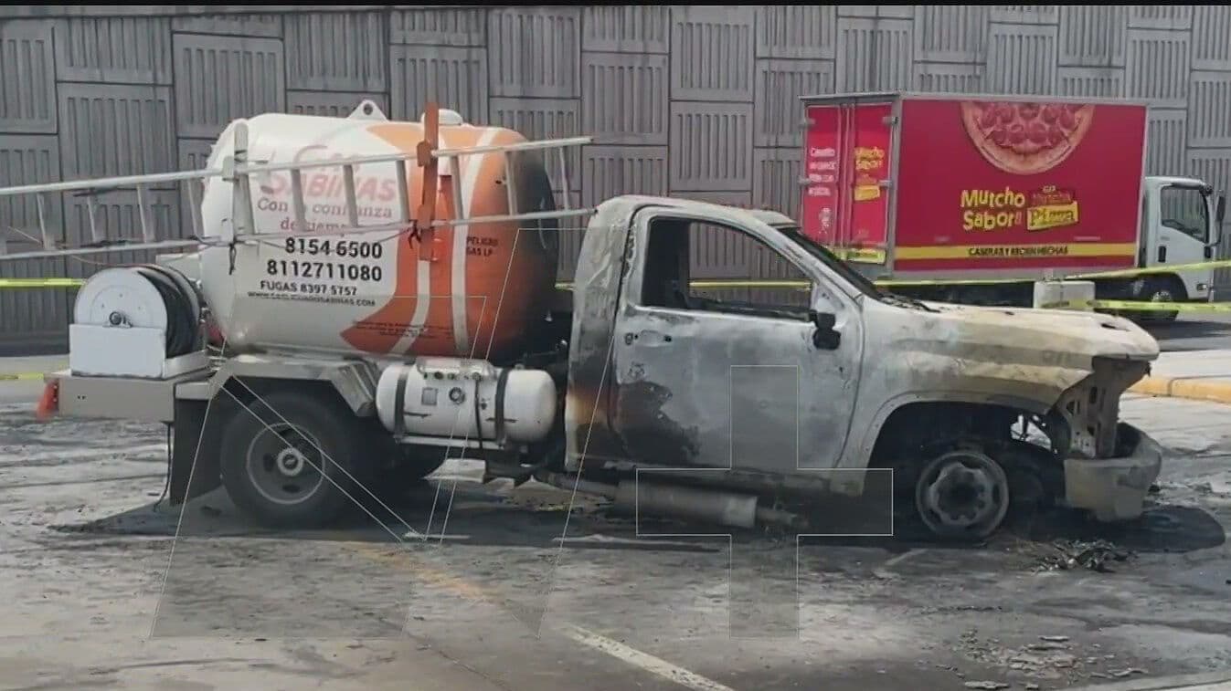 Se Incendia Pipa de Gas LP en Escobedo