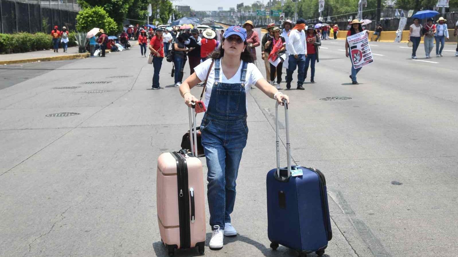 AICM Recomienda Anticipar Llegada por Posibles Afectaciones de Paro Nacional de Transportistas