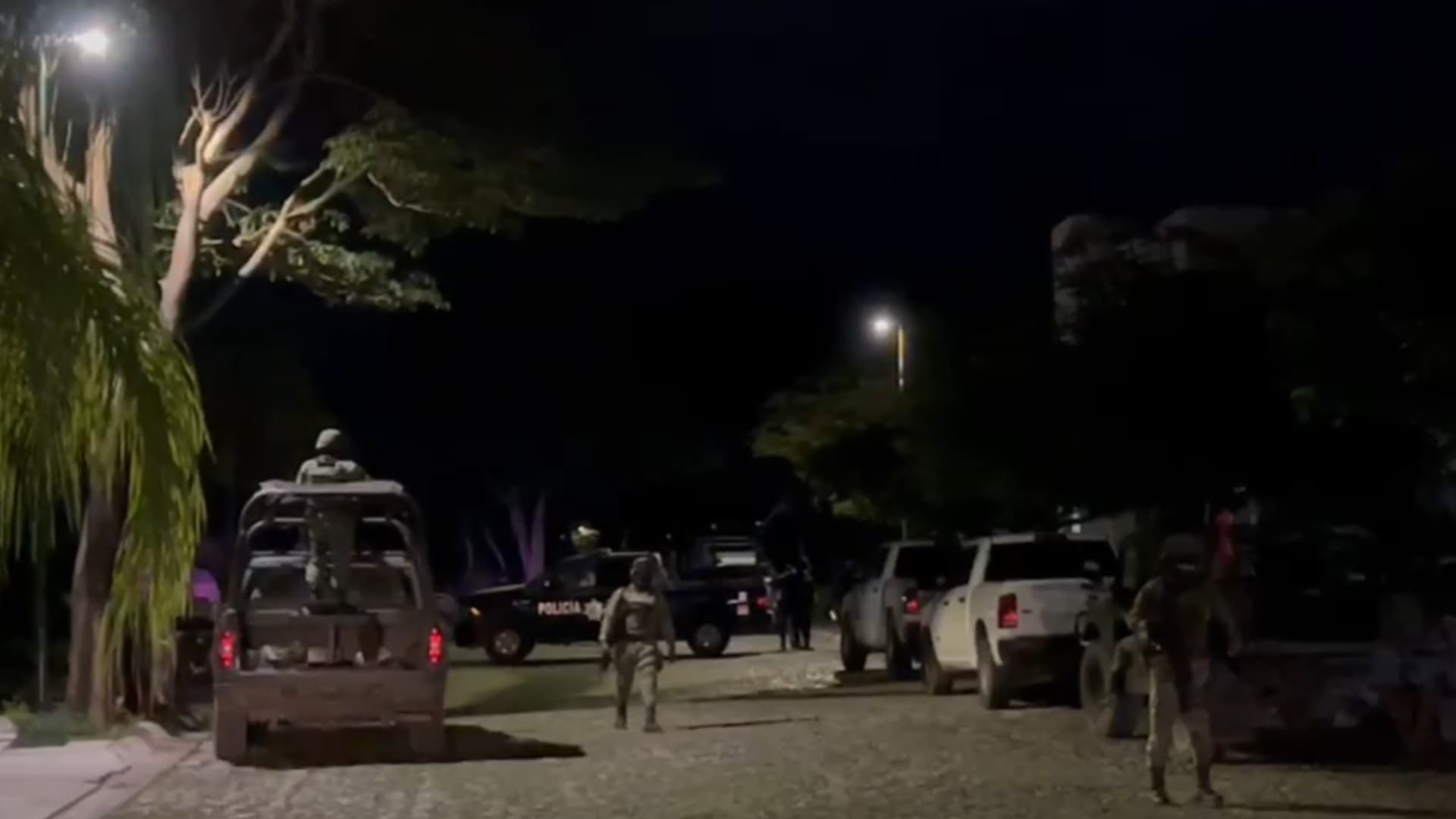 Hallan 5 Cadáveres Tras Reporte de Olores Fétidos En Una Casa de Manzanillo, Colima