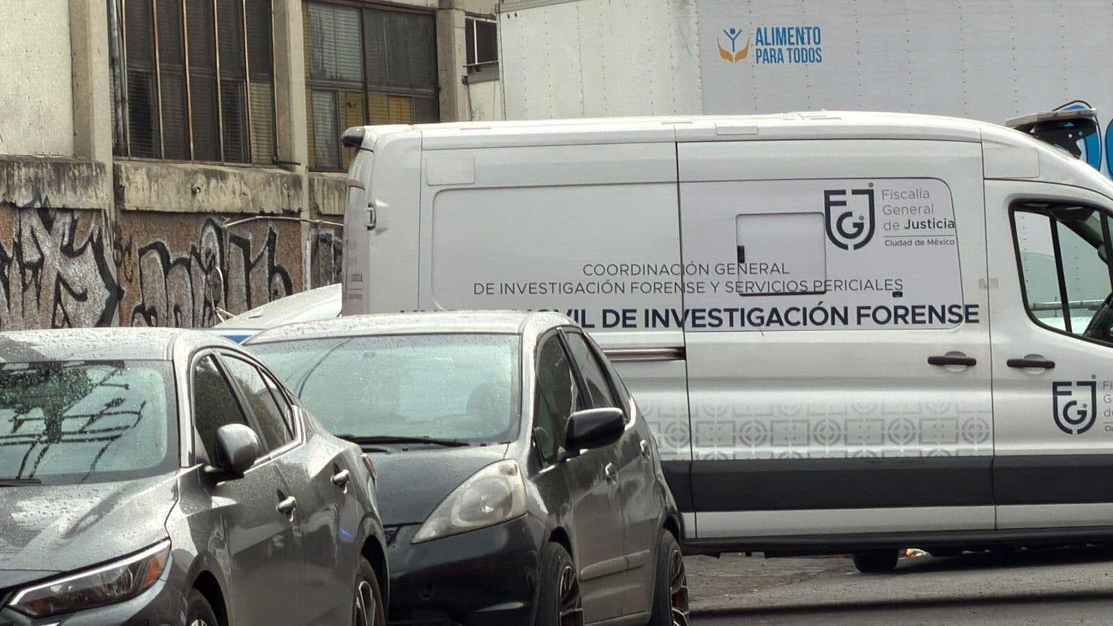 Balacera Hoy en Iztapalapa: Ataque Directo en un Puesto de Comida Deja un Muerto y Una Lesionada