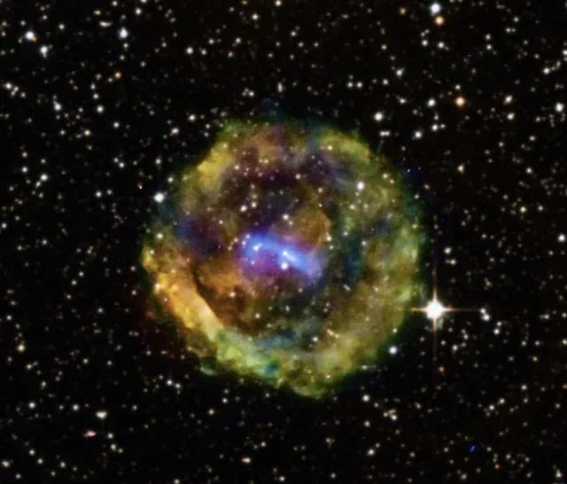 Fotografía de los remanentes de una supernova