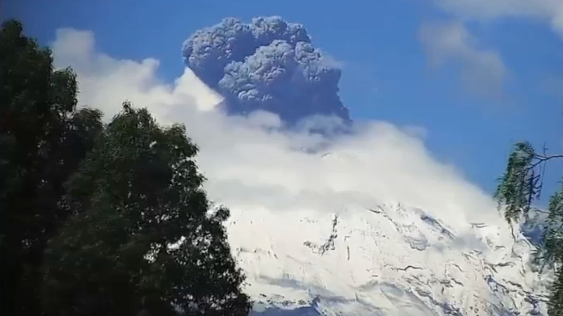 Así Lució desde Puebla el Volcán Popocatépetl tras Intensa Actividad Hoy 28 de Mayo