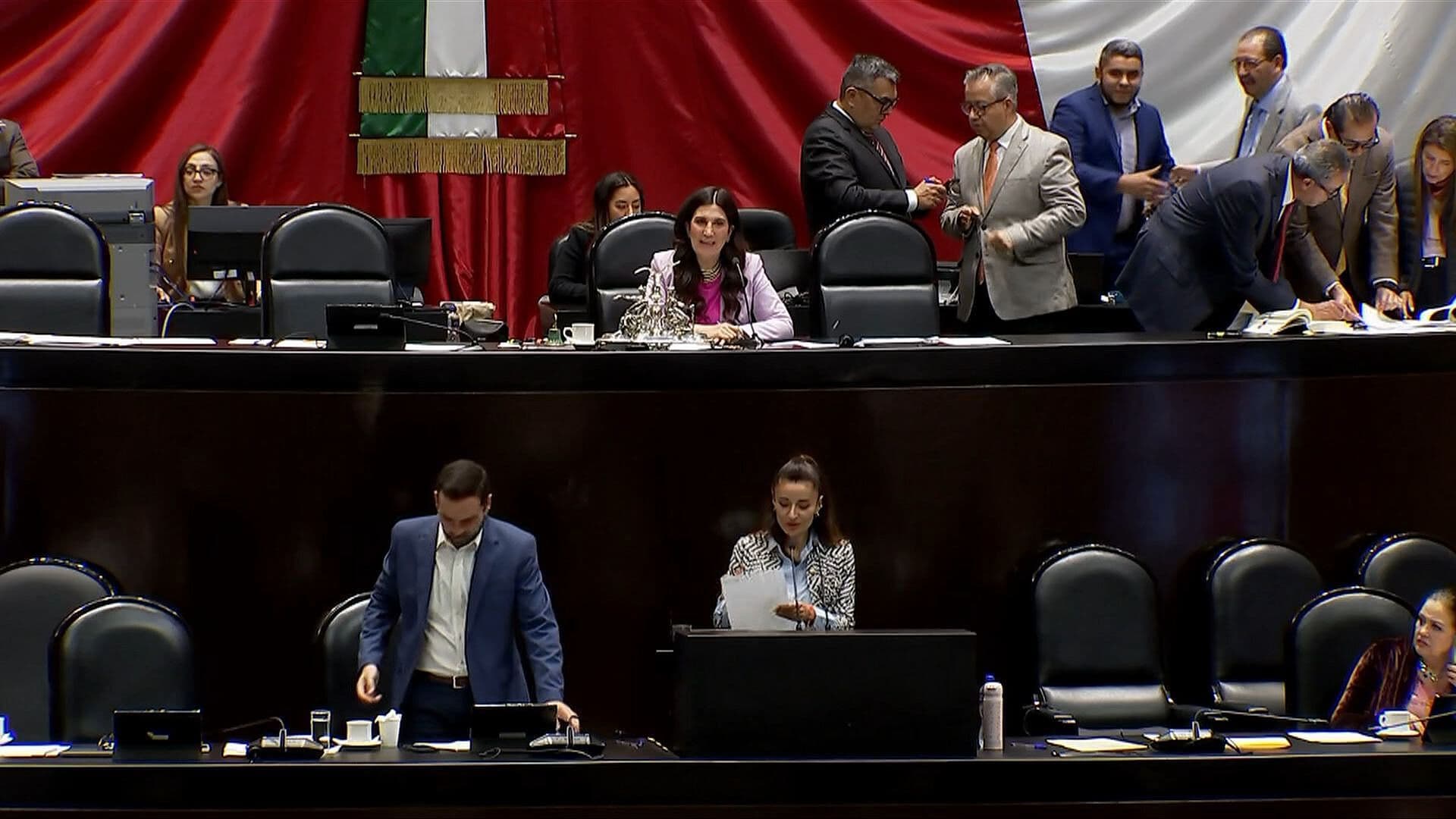 Periodo Extraordinario de Sesiones: "Bajan" Análisis de Reforma sobre Injerencia Extranjera