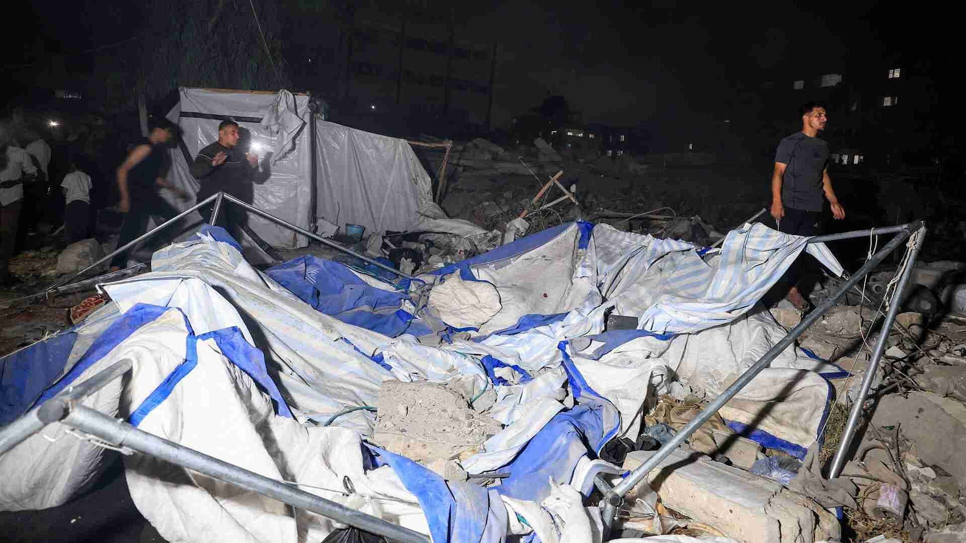 Misil Israelí Alcanza Campo de Refugiados en Gaza