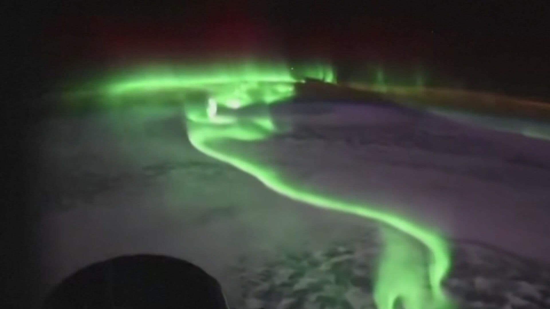 VIDEO: Astronauta Capta Espectácular Aurora Austral desde Nave SpaceX Dragon