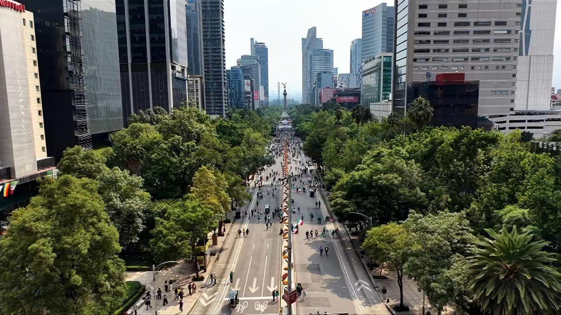 Así se ve Reforma Desde el Aire Previo al Partido México vs Corea del Sur