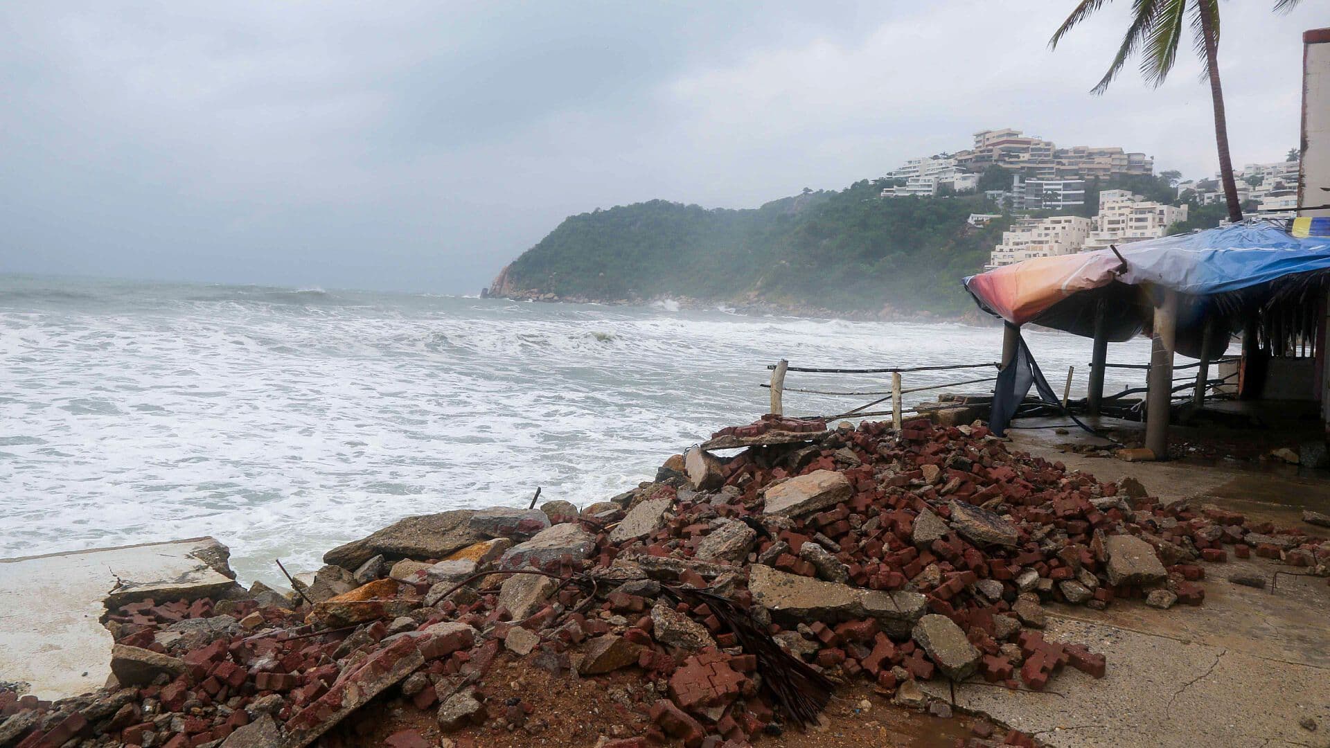 Así se Ve Acapulco por los Efectos de Polo y Rachel