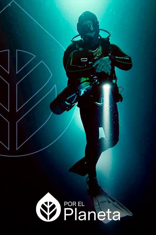 Black Water, El Universo Errante