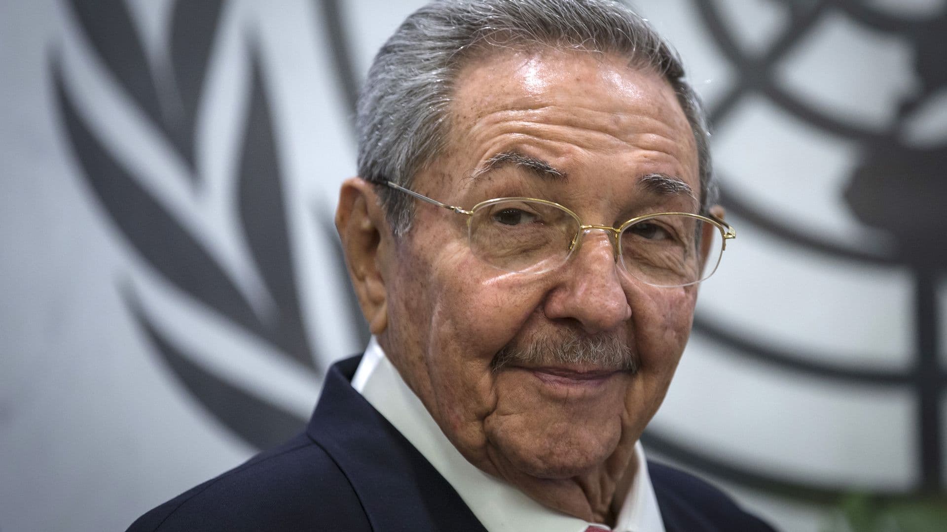 Podcast Política Déjà Vu con Fernanda Caso: La Acusación contra Raúl Castro