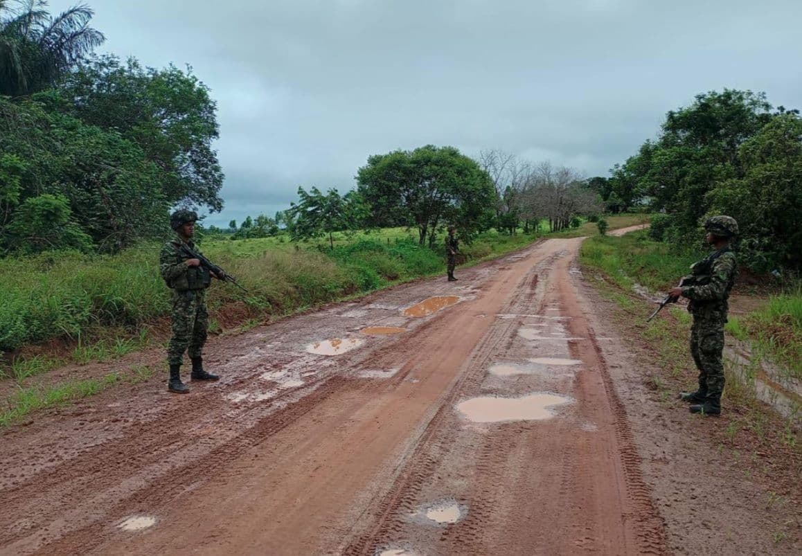 Enfrentamiento entre Guerrillas de las FARC en Colombia Deja Casi 50 Muertos